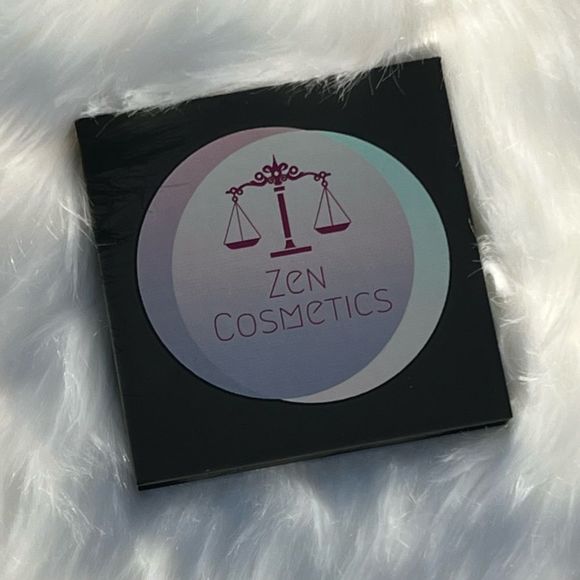 Zen Cosmetics Love Note Nine Pan Eyeshadow Palette - Picture 3 of 4